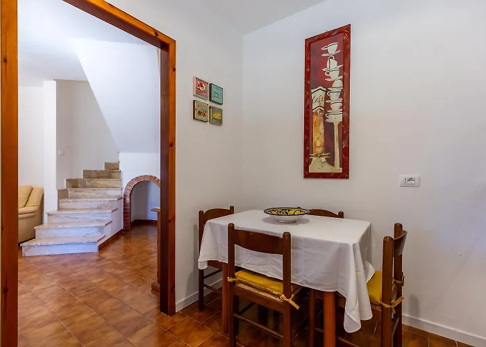 Villa Gabriella Near The Forte Village